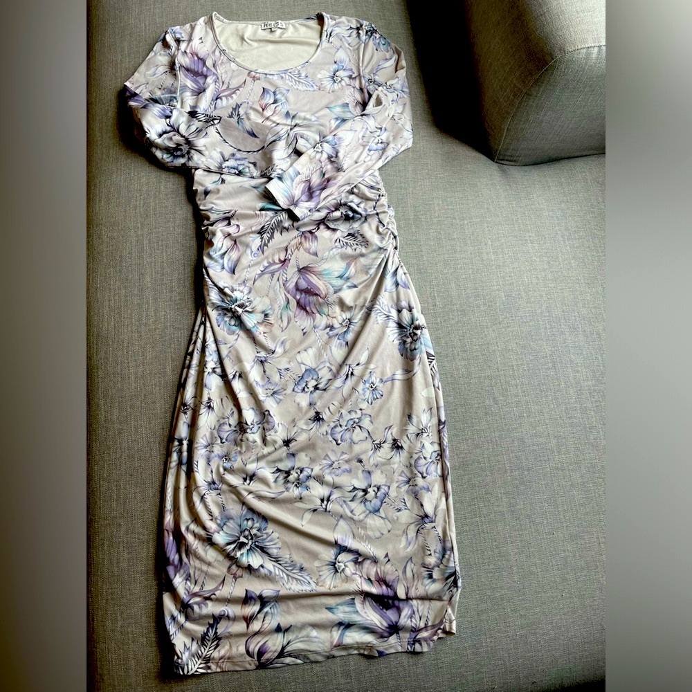 EUC Reiss Small rouched knee-length dress